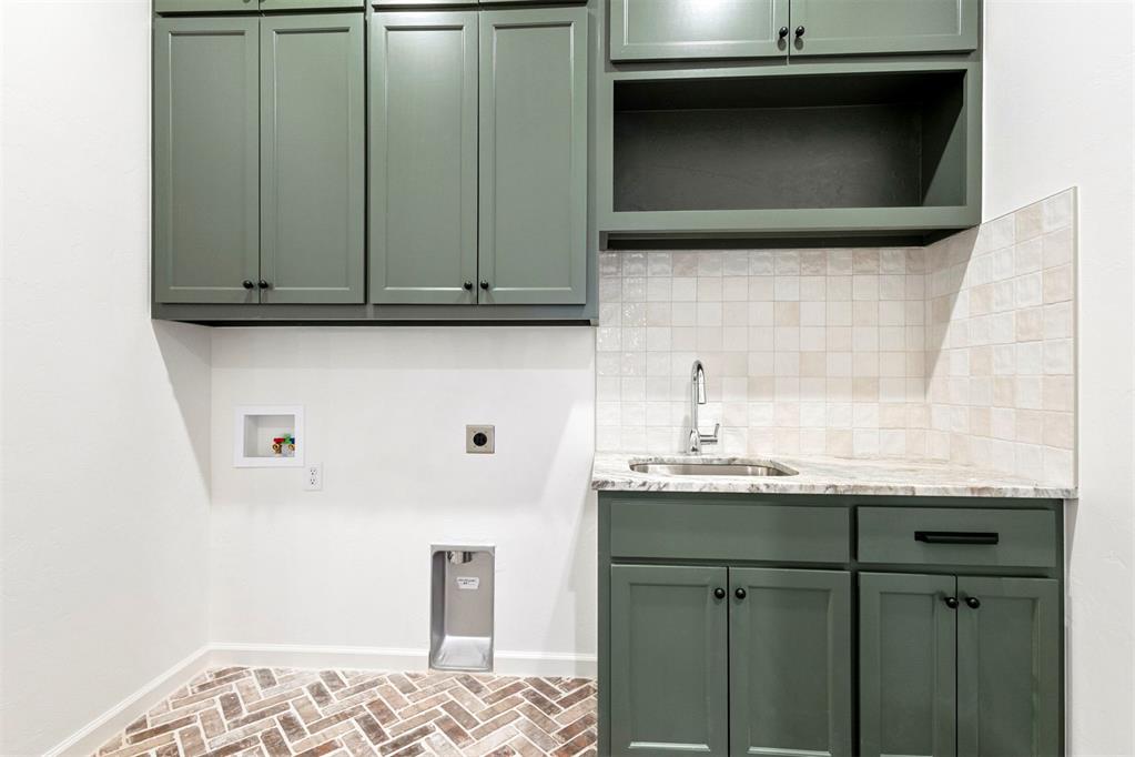 4008 Stone Briar Trail