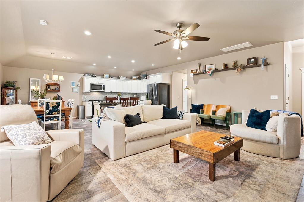 3004 Rankin Terrace