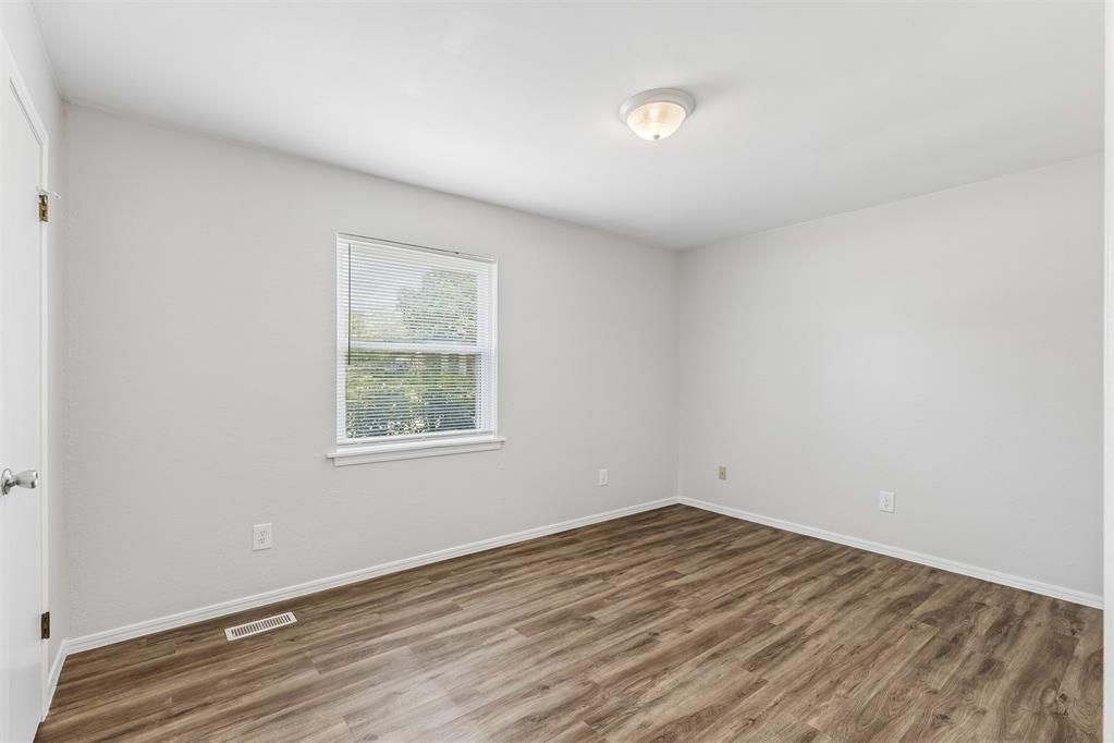 820 NW 137th Street