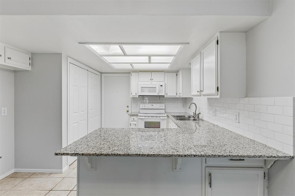 820 NW 137th Street