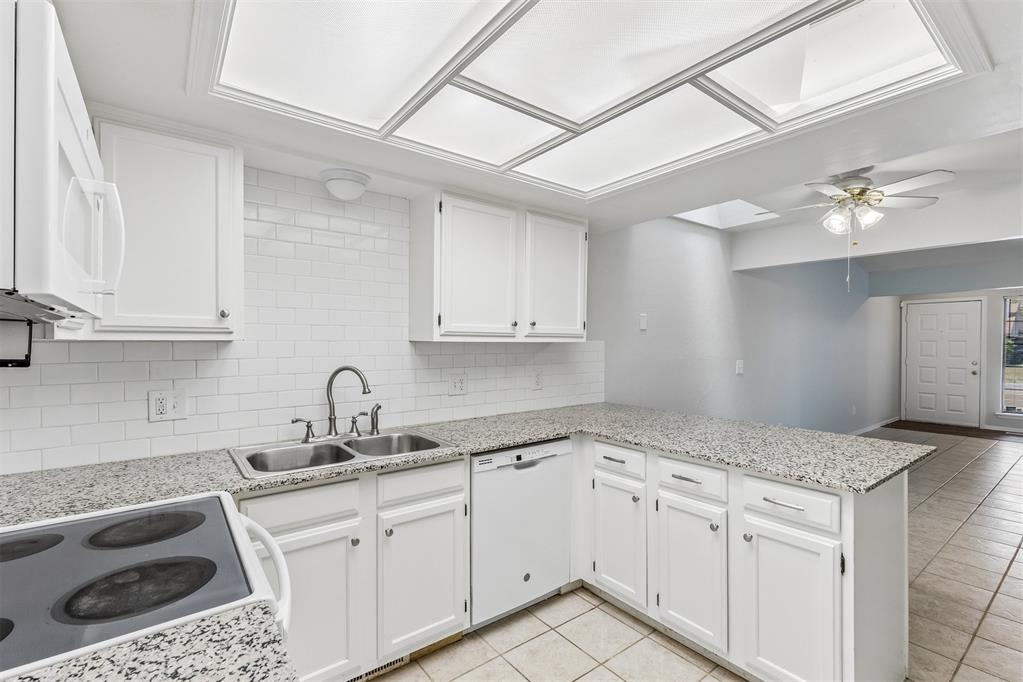 820 NW 137th Street