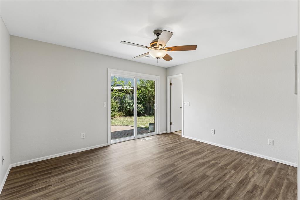 820 NW 137th Street