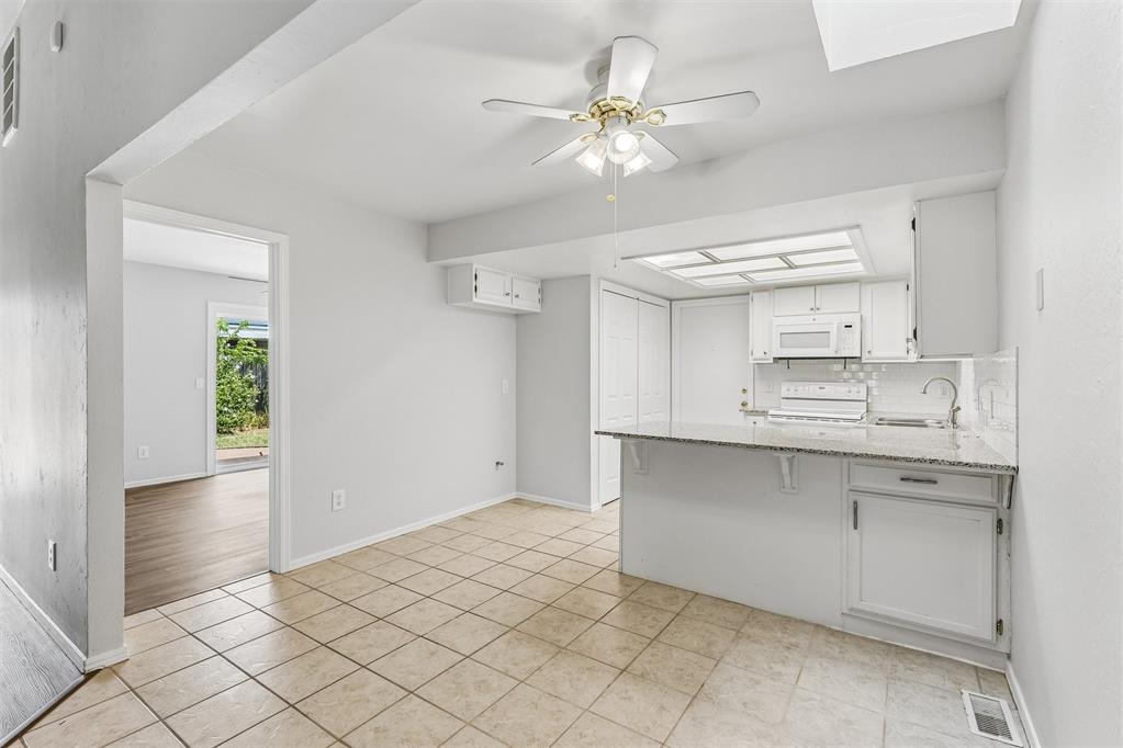 820 NW 137th Street