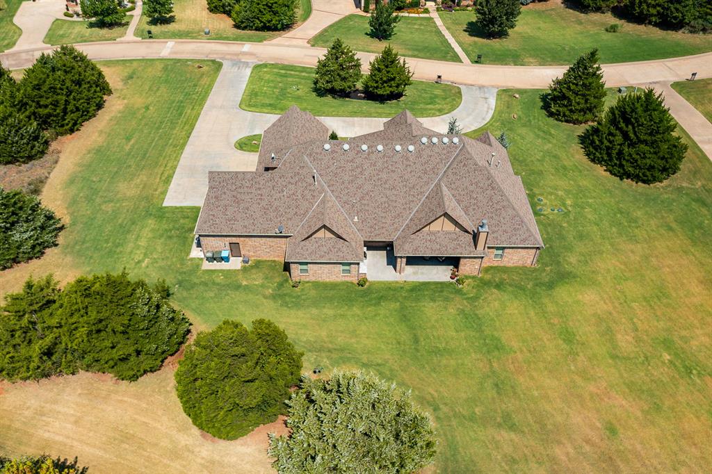 1116 Abberly Circle
