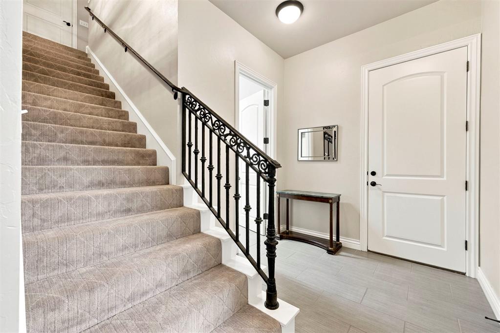 1116 Abberly Circle