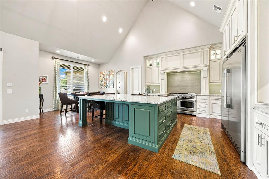 1116 Abberly Circle