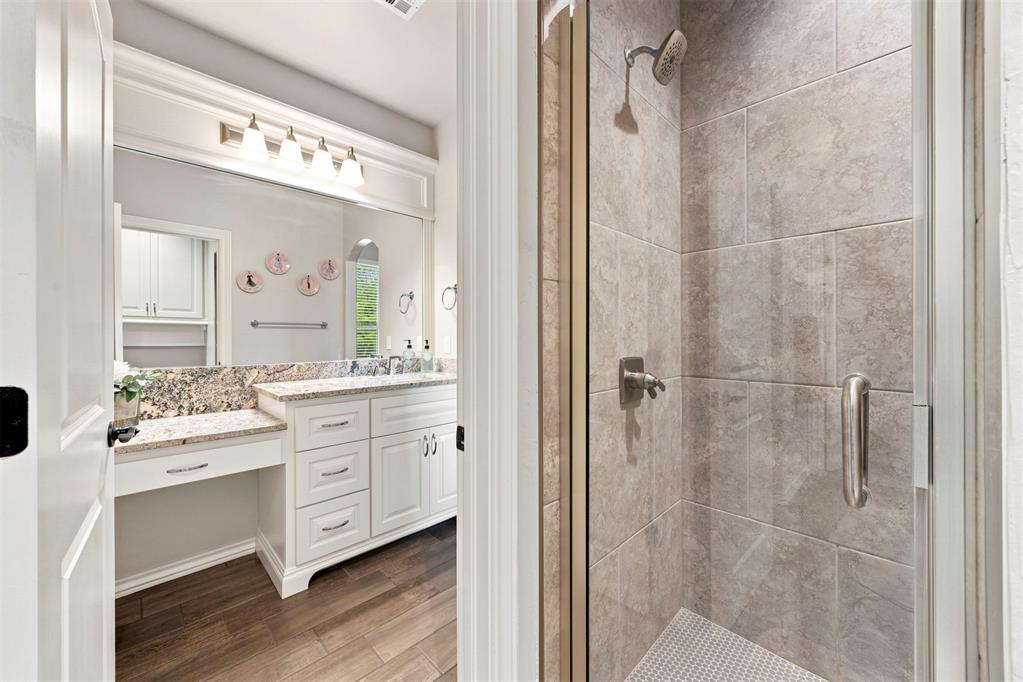 1116 Abberly Circle