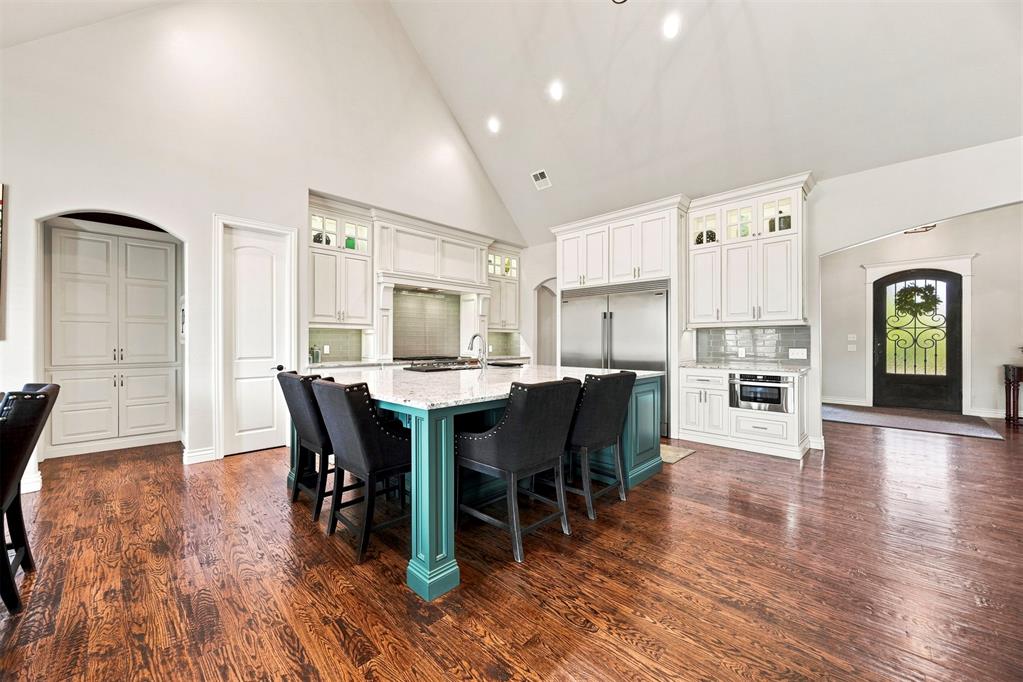 1116 Abberly Circle