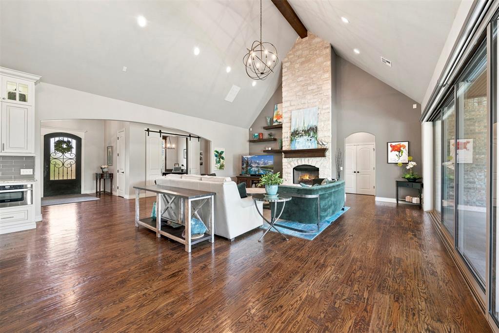 1116 Abberly Circle