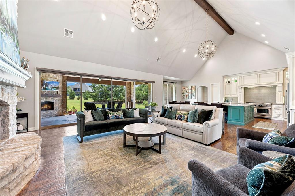 1116 Abberly Circle