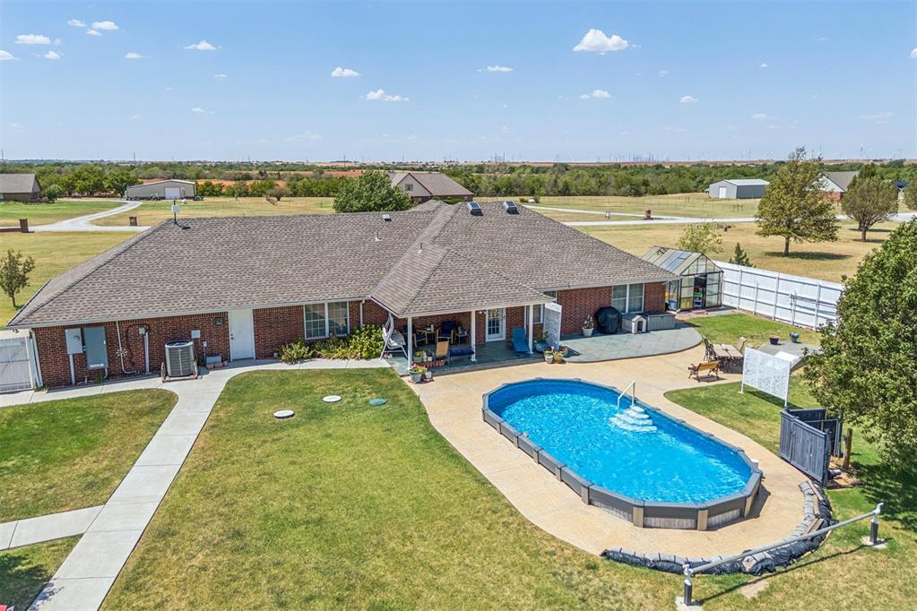 7414 High Meadows Lane