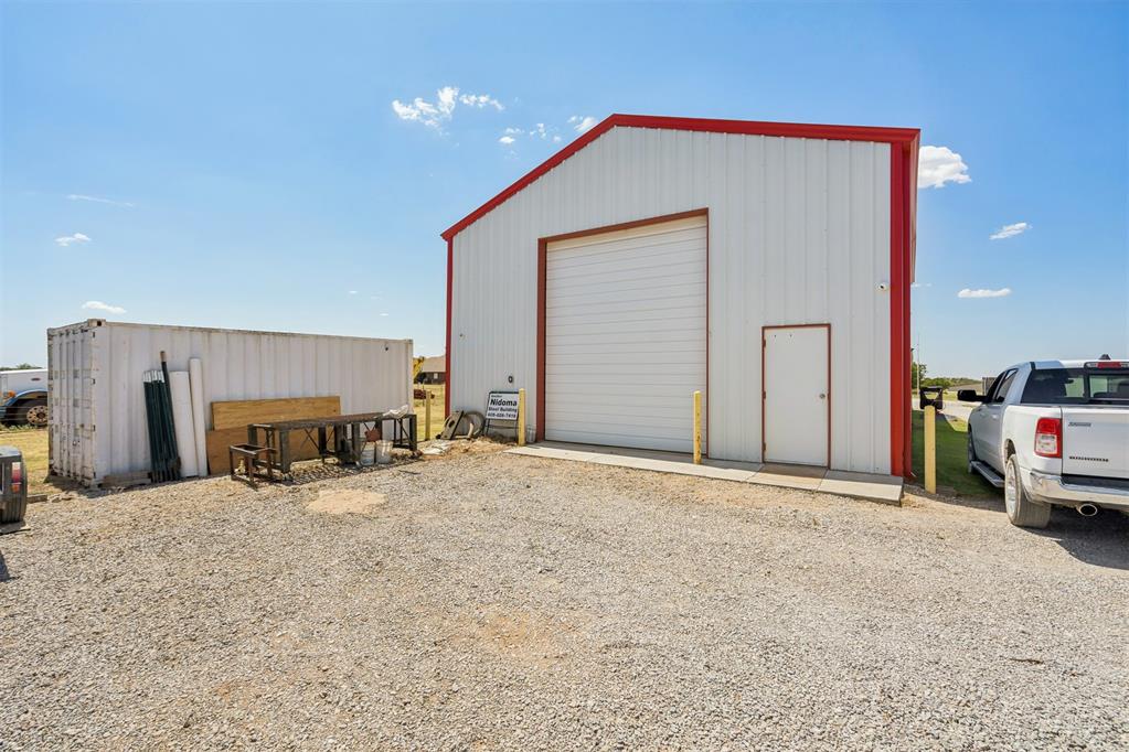 7414 High Meadows Lane