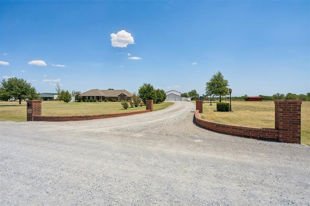 7414 High Meadows Lane