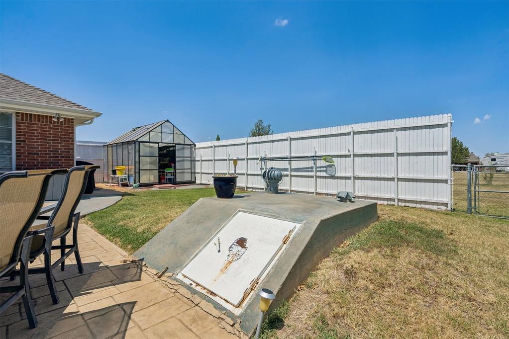 7414 High Meadows Lane