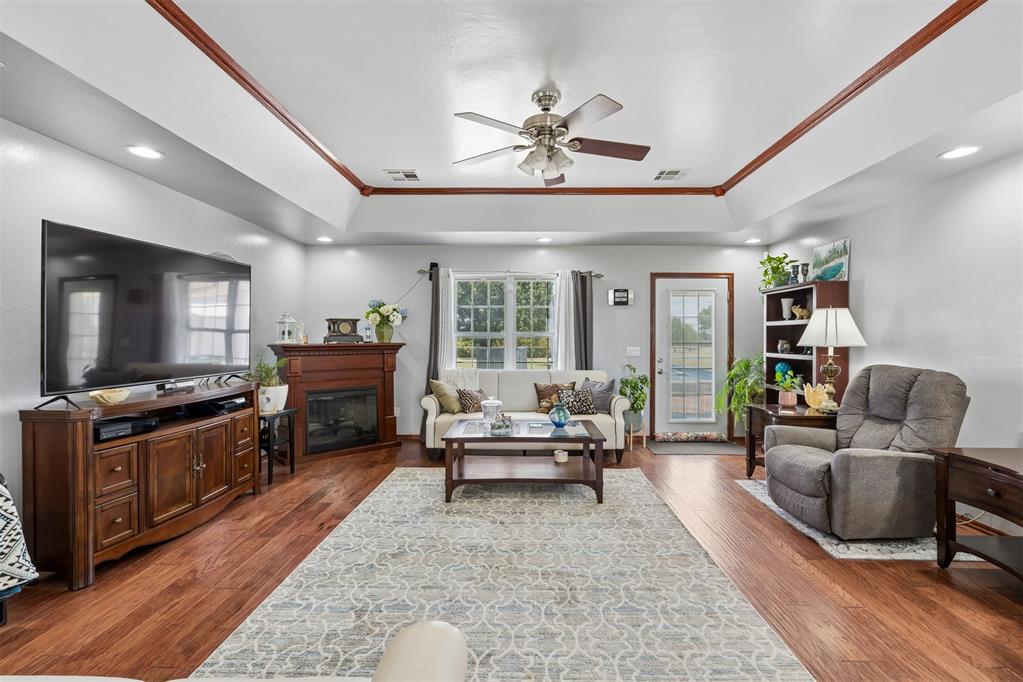 7414 High Meadows Lane