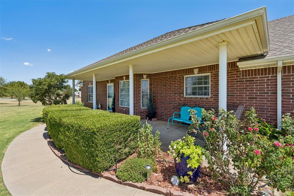 7414 High Meadows Lane