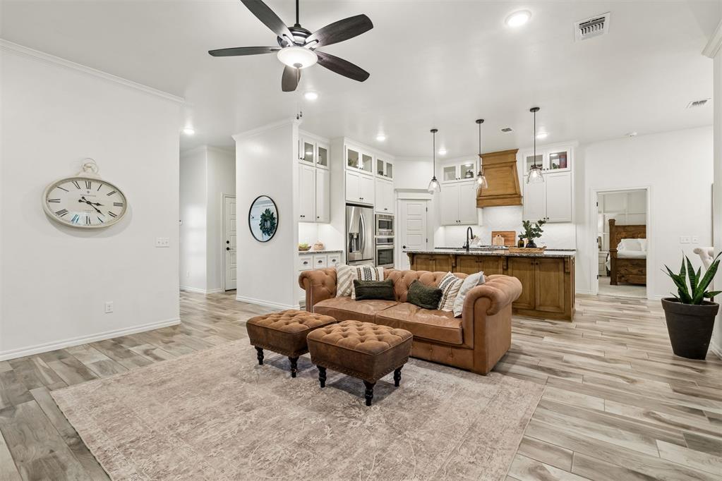 8008 Mimosa Drive