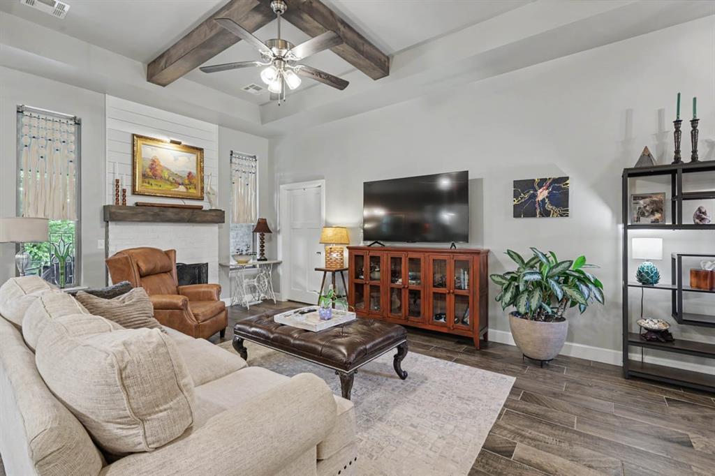 2005 Aminas Drive
