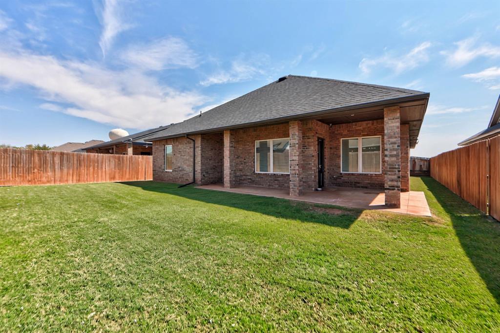1206 La Vista Lane