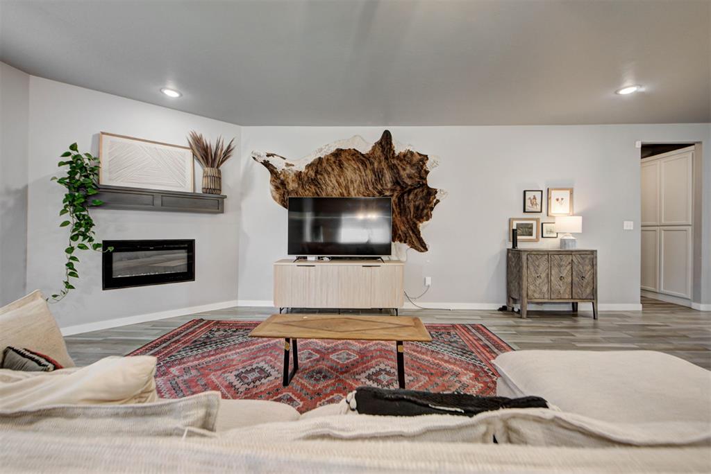 1206 La Vista Lane