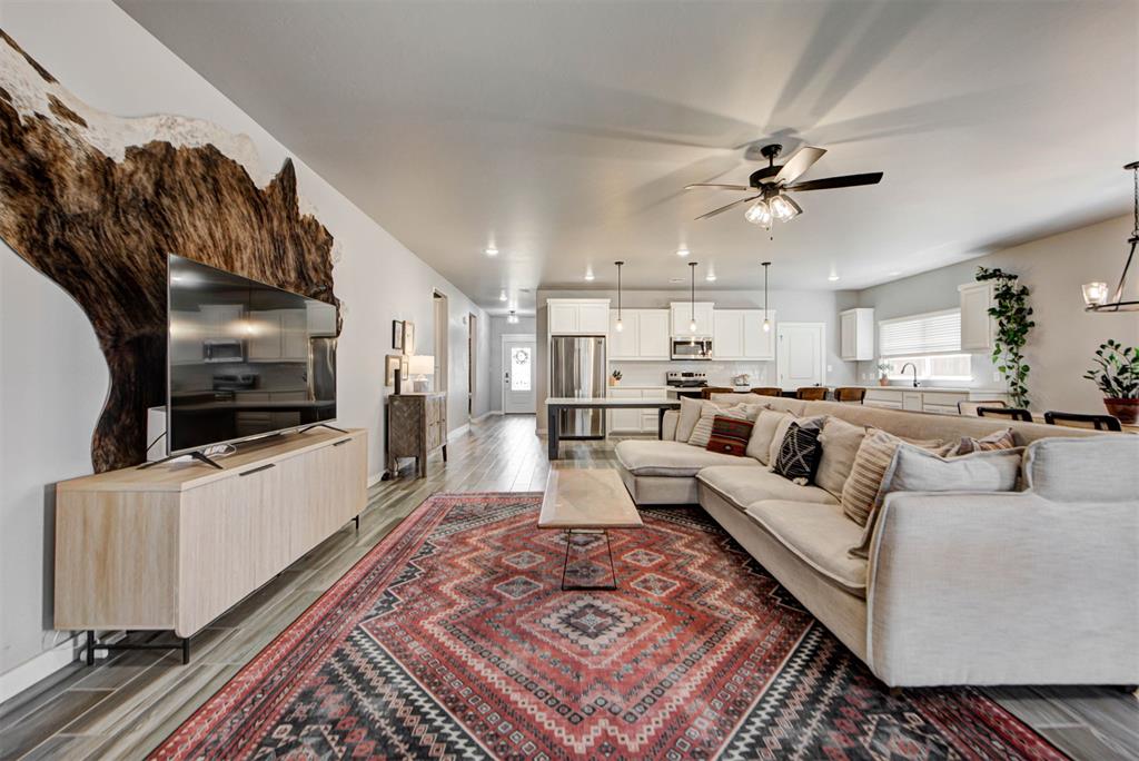 1206 La Vista Lane
