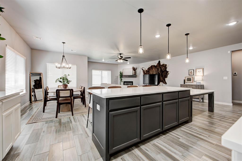 1206 La Vista Lane