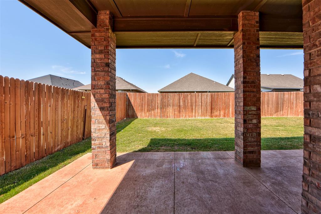1206 La Vista Lane