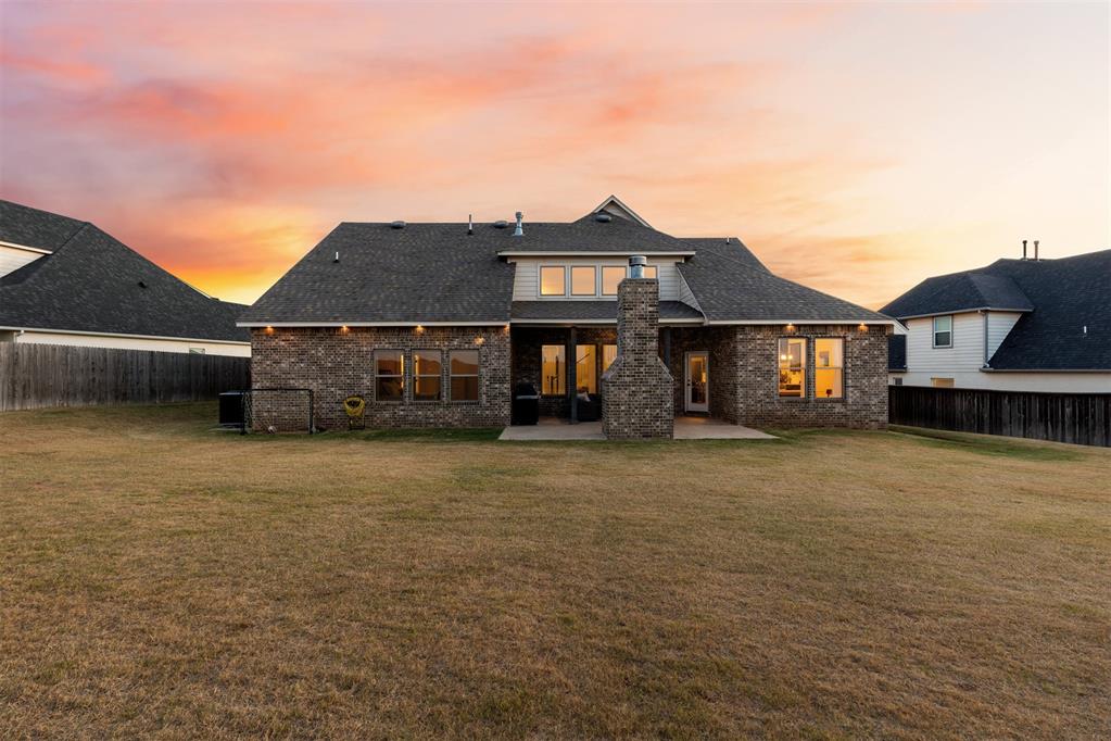 8601 Maple Creek Road