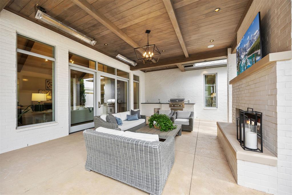 1505 NW 158th Terrace