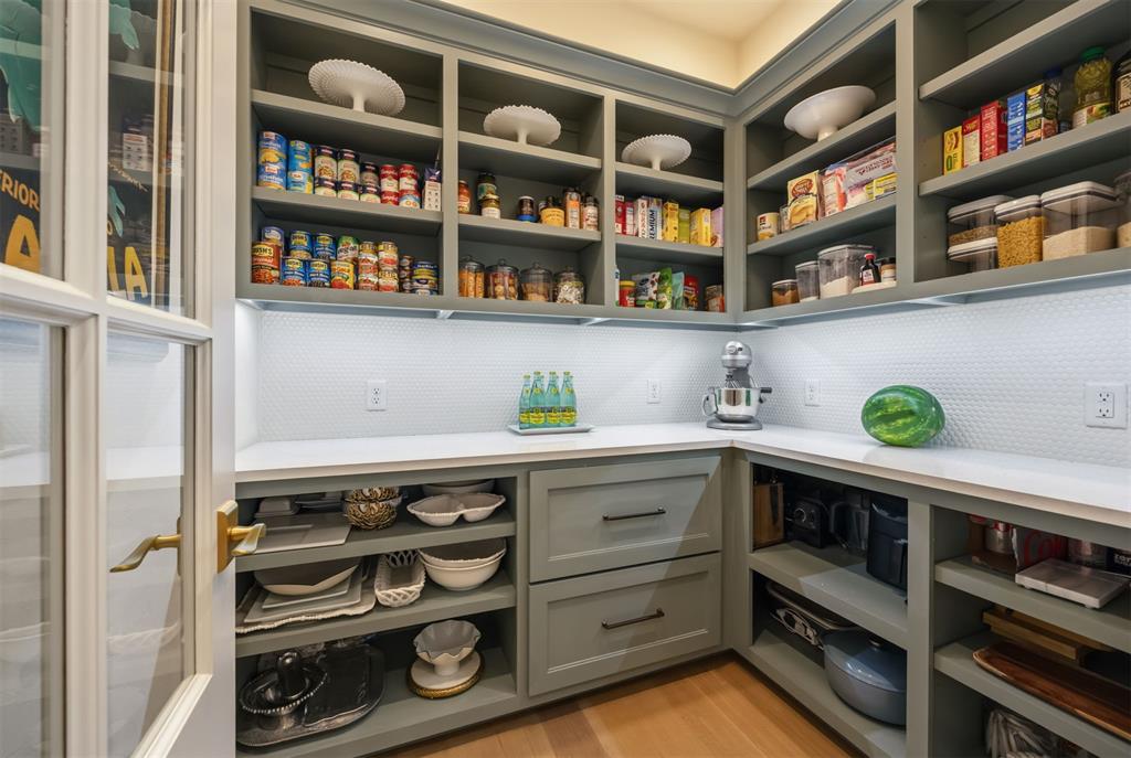1505 NW 158th Terrace