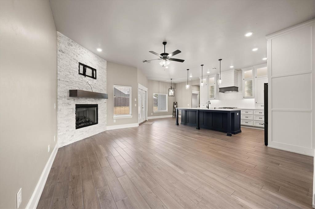 10820 Wild Horse Creek Drive