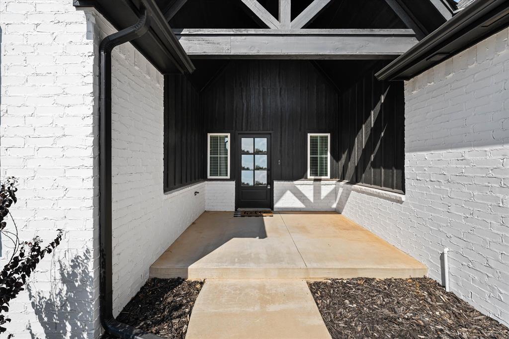 10820 Wild Horse Creek Drive