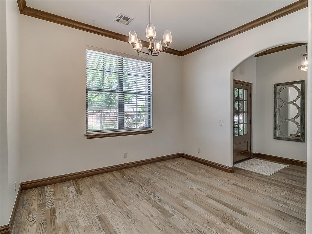 3209 Silvercliffe Court
