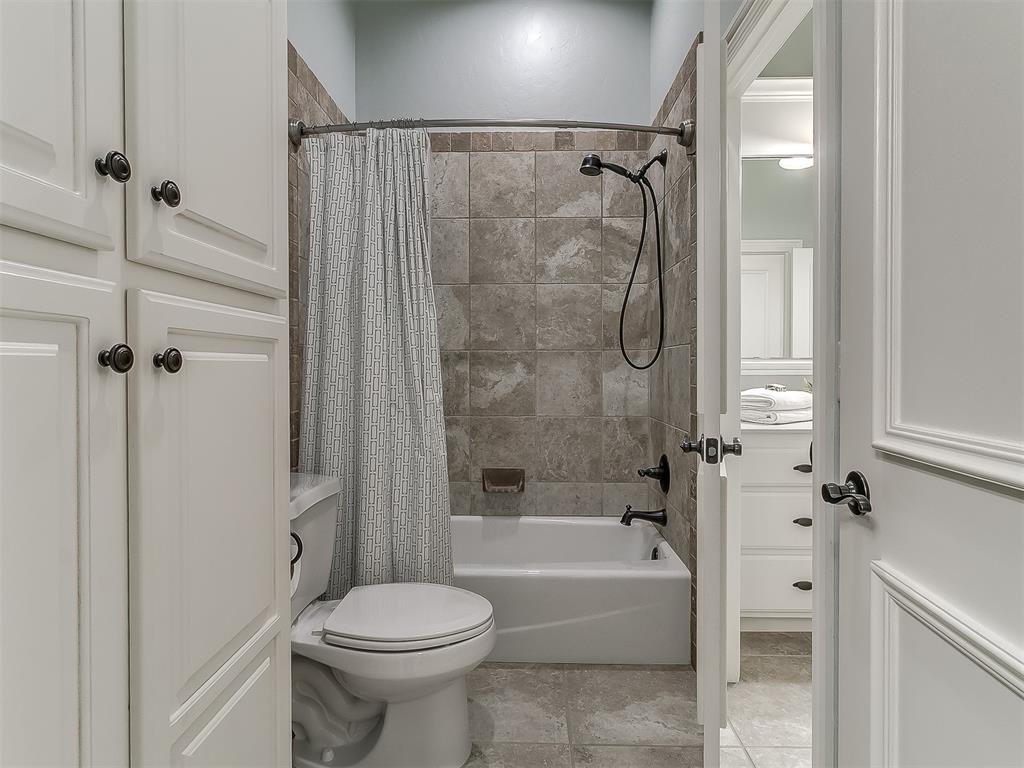 3209 Silvercliffe Court
