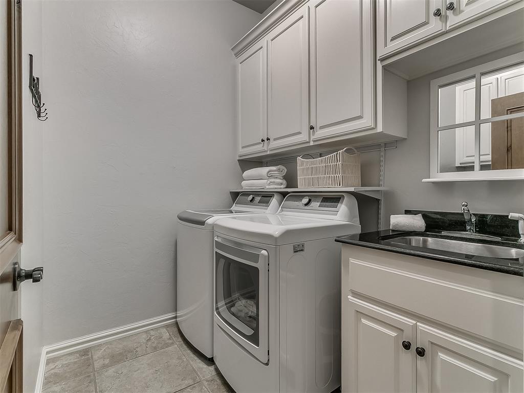 3209 Silvercliffe Court