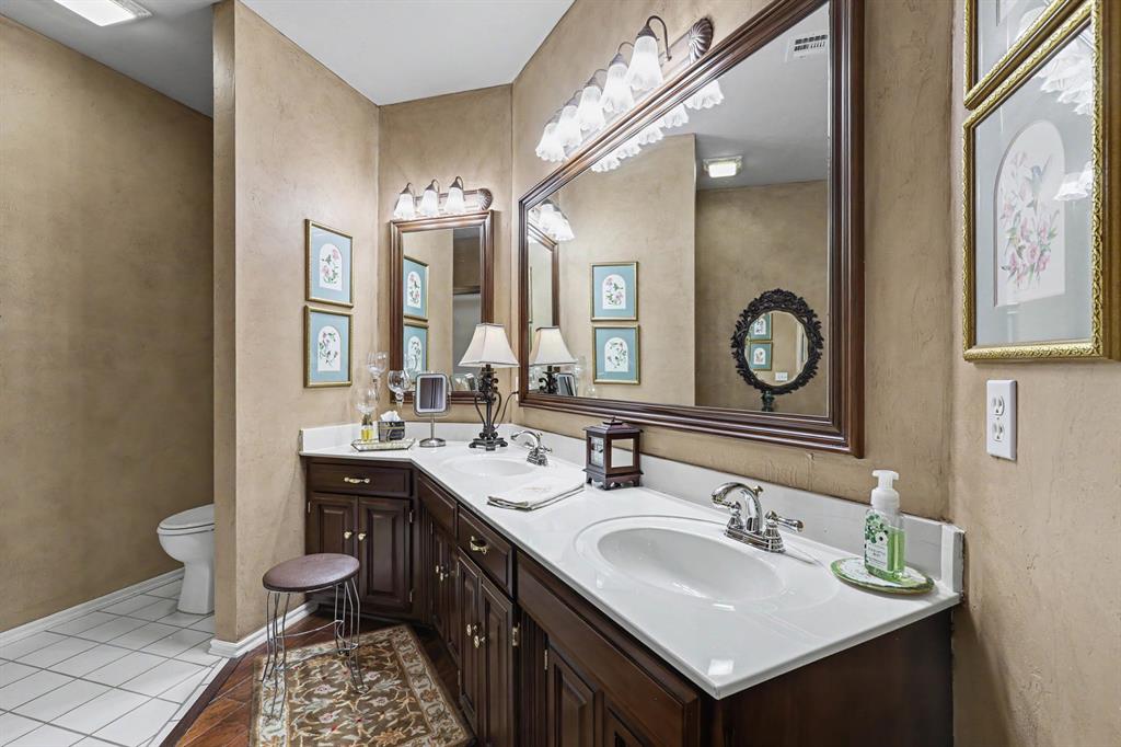 2801 Verona Court