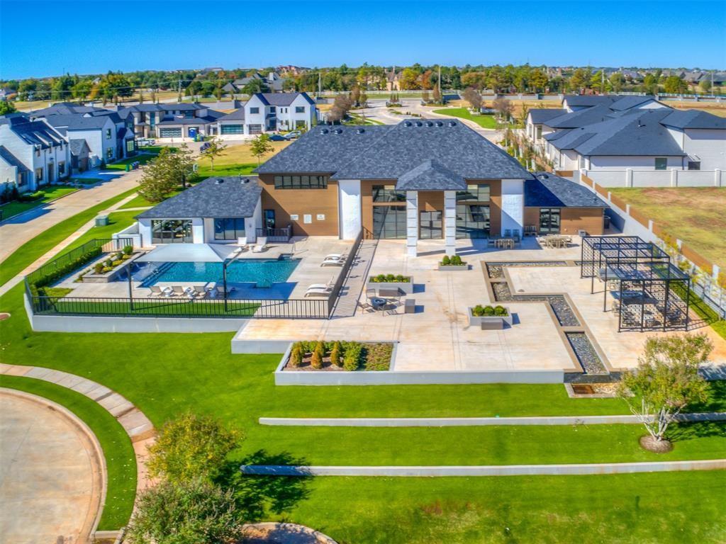 15616 Waterstone Way