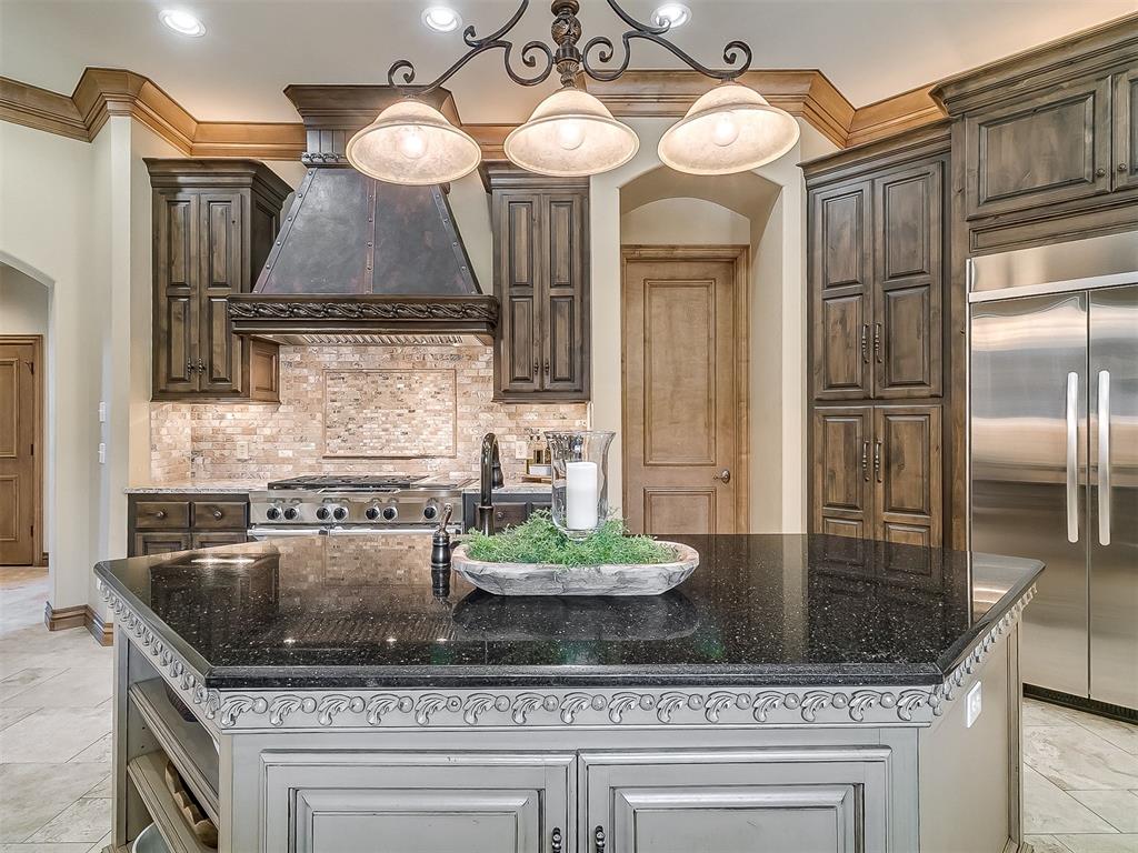 1108 Shadow Wood Drive