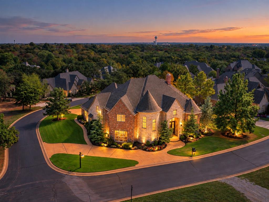 1108 Shadow Wood Drive