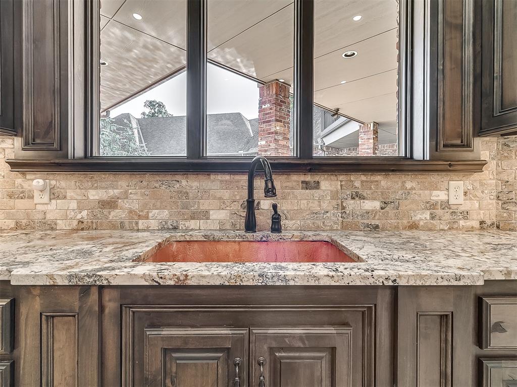 1108 Shadow Wood Drive