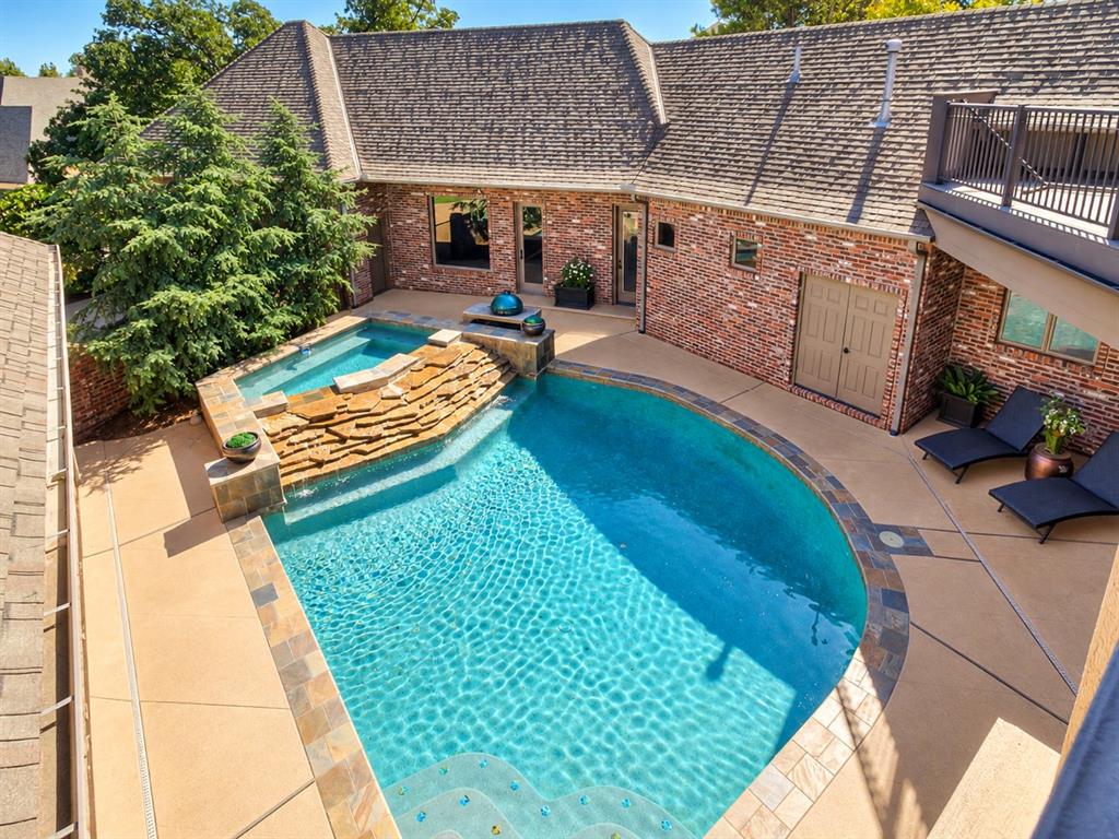 1108 Shadow Wood Drive