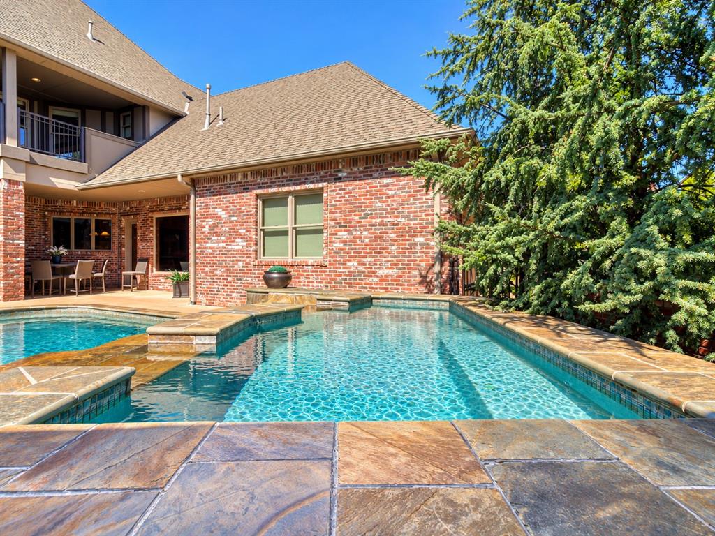 1108 Shadow Wood Drive