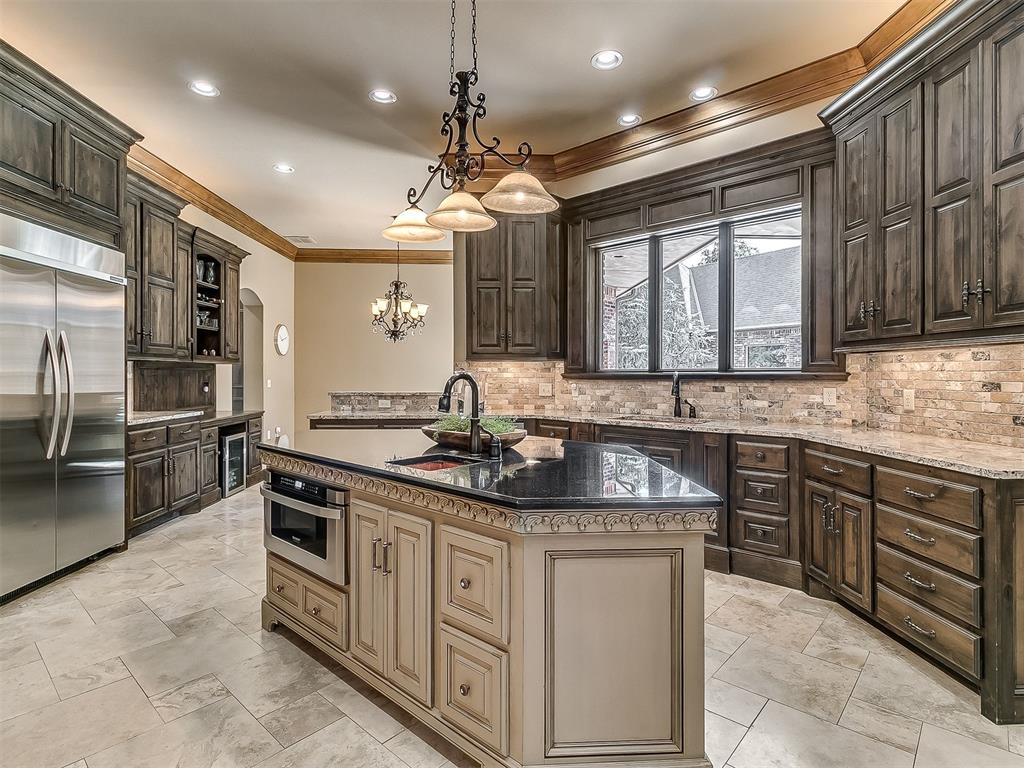 1108 Shadow Wood Drive