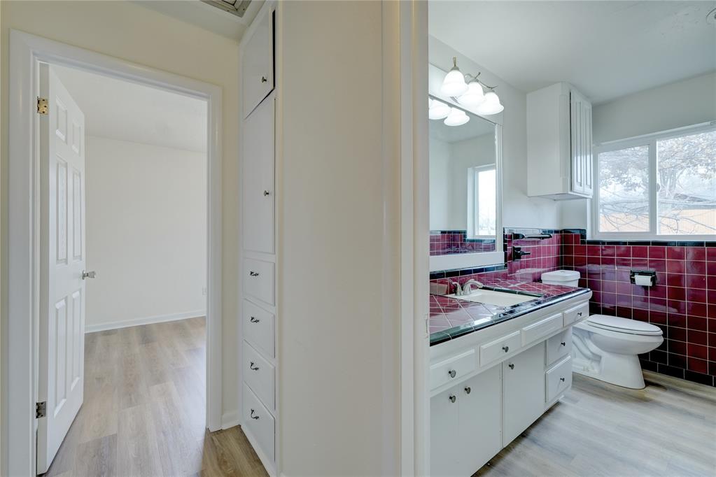 1501 Carlisle Court