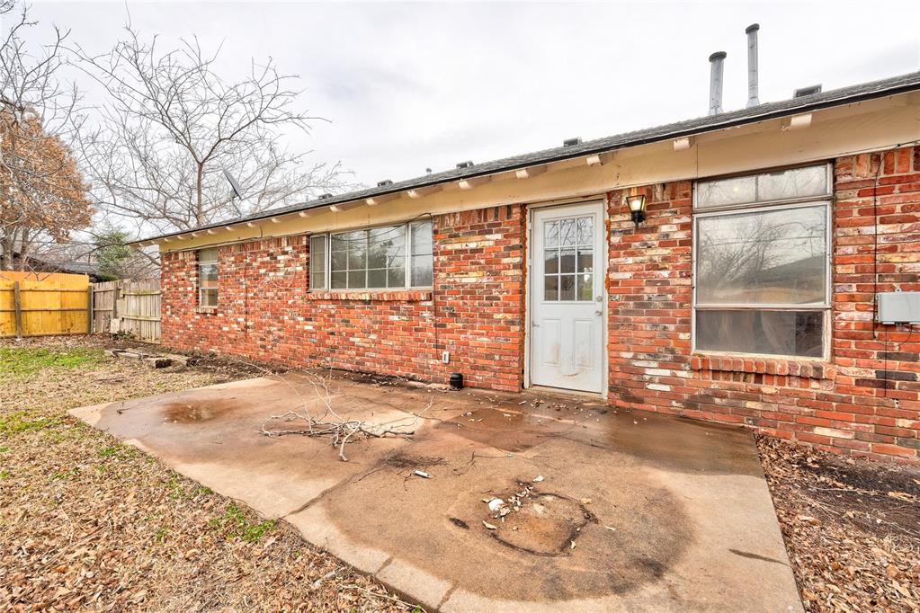 1501 Carlisle Court