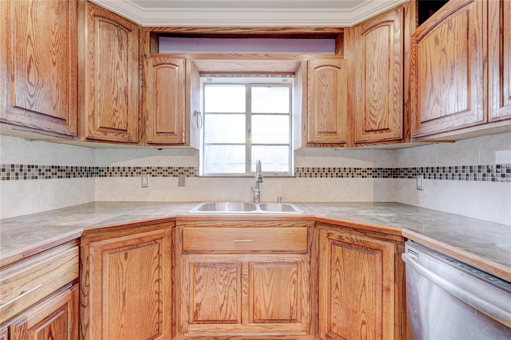 1501 Carlisle Court