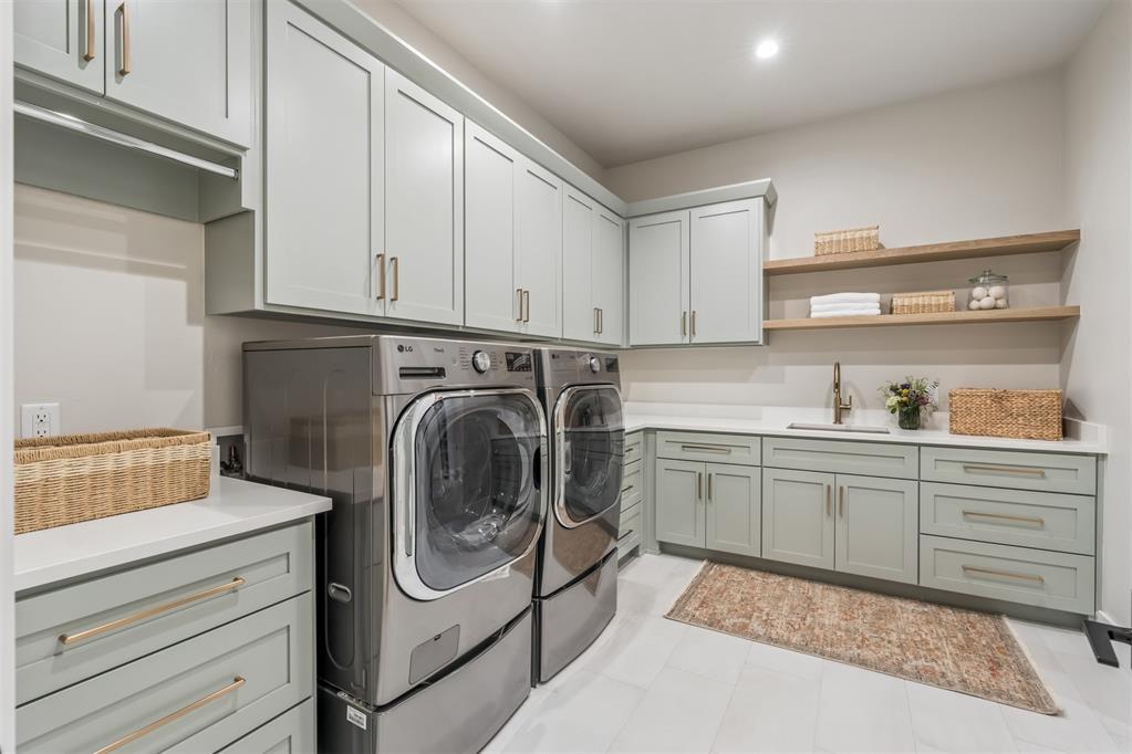 6409 NW 148th Street
