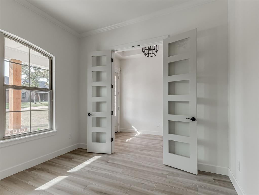 8160 N Sacred Forest