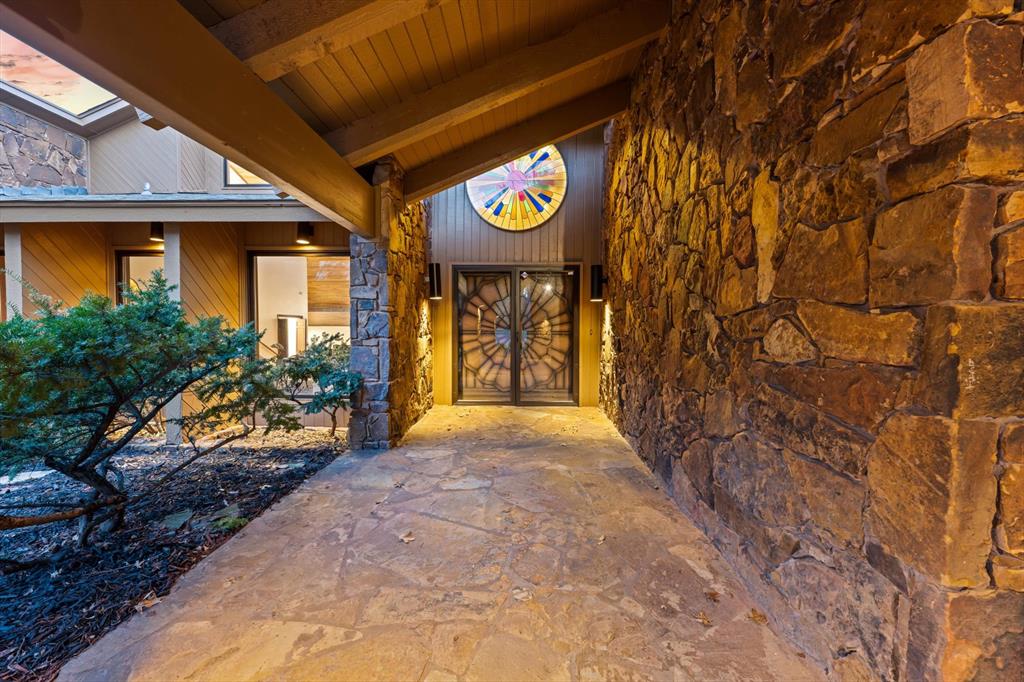 2700 W Covell Road