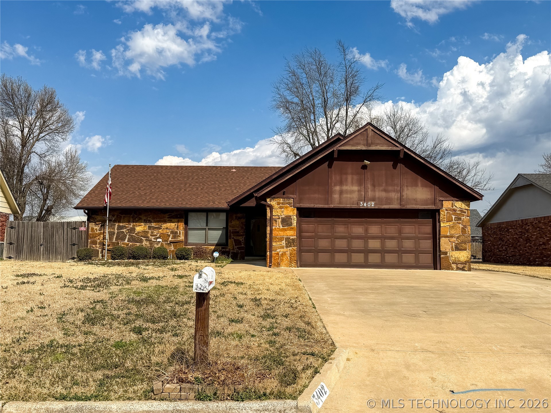 3402 Dakota Avenue